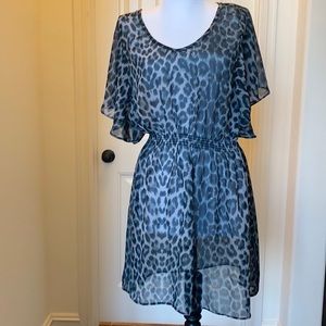 Mimi chica Animal print Cover up Sz M